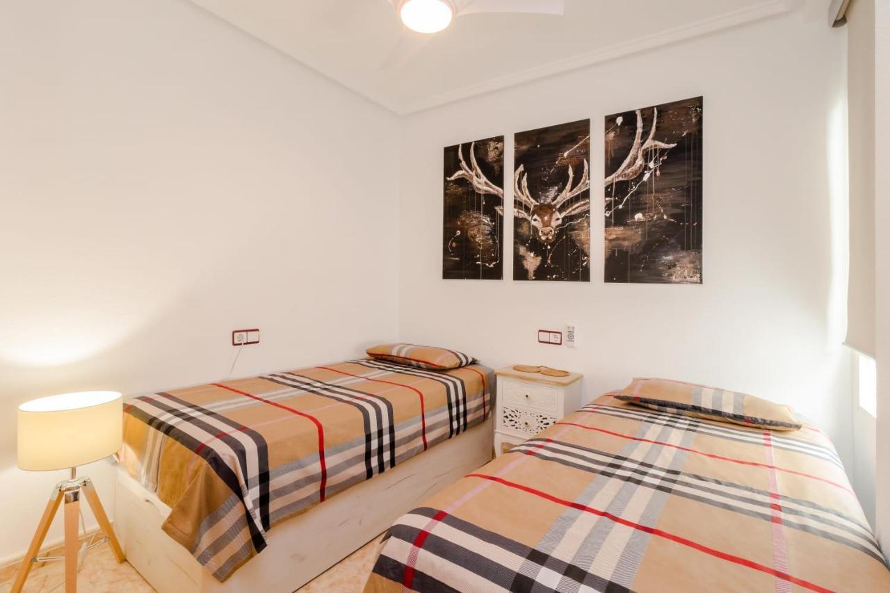 Residenz Habaneras Appartement Torrevieja Buitenkant foto