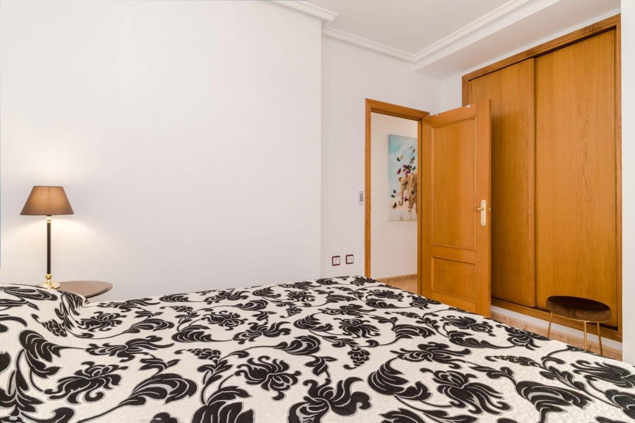 Residenz Habaneras Appartement Torrevieja Buitenkant foto